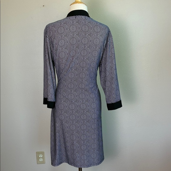 RENE ROFE Sleepwear Medium Black White Geometric Print Lightweight Robe‎ Knee - Picture 6 of 9